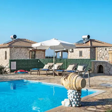 Key Villa Tsoukaládhes