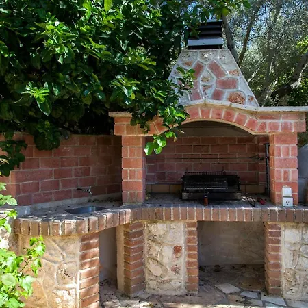 Villa Key
