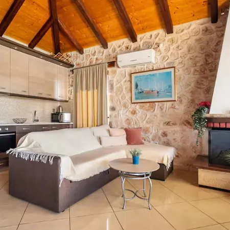 Key Villa Tsoukaladhes