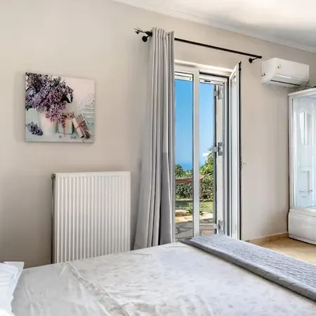 Villa Key Tsoukaladhes