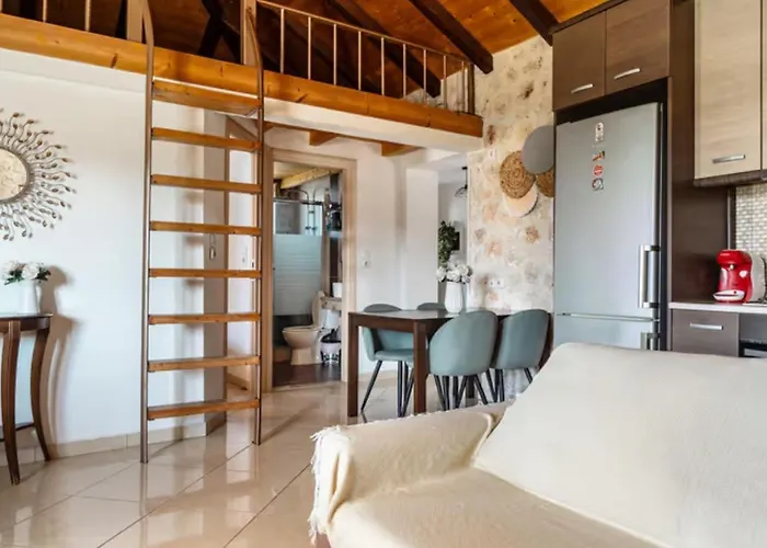 Key Villa Tsoukaládhes